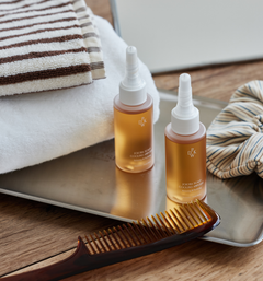 Le soin au jojoba pour purifier le cuir chevelu.